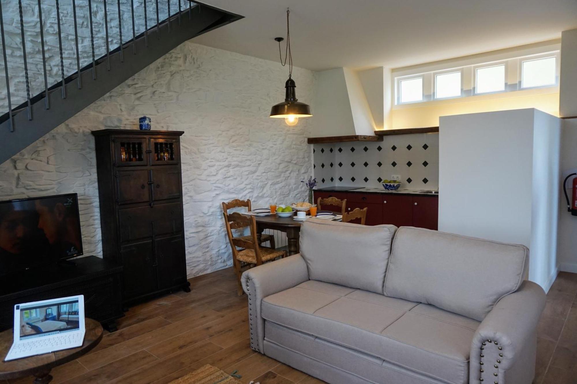 Apartamentos Minas De Silvarosa Viveiro Szoba fotó