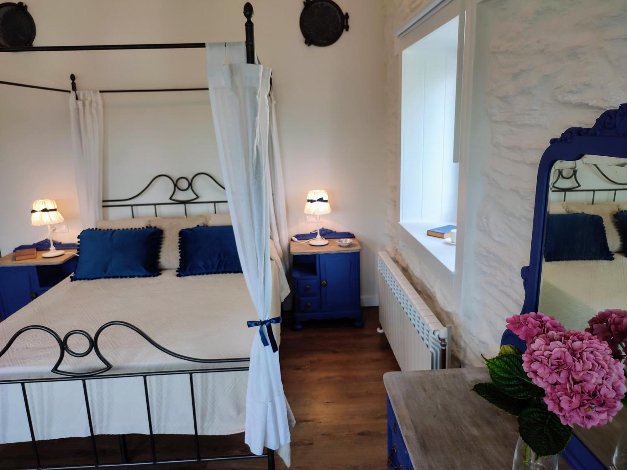 Apartamentos Minas De Silvarosa Viveiro Szoba fotó